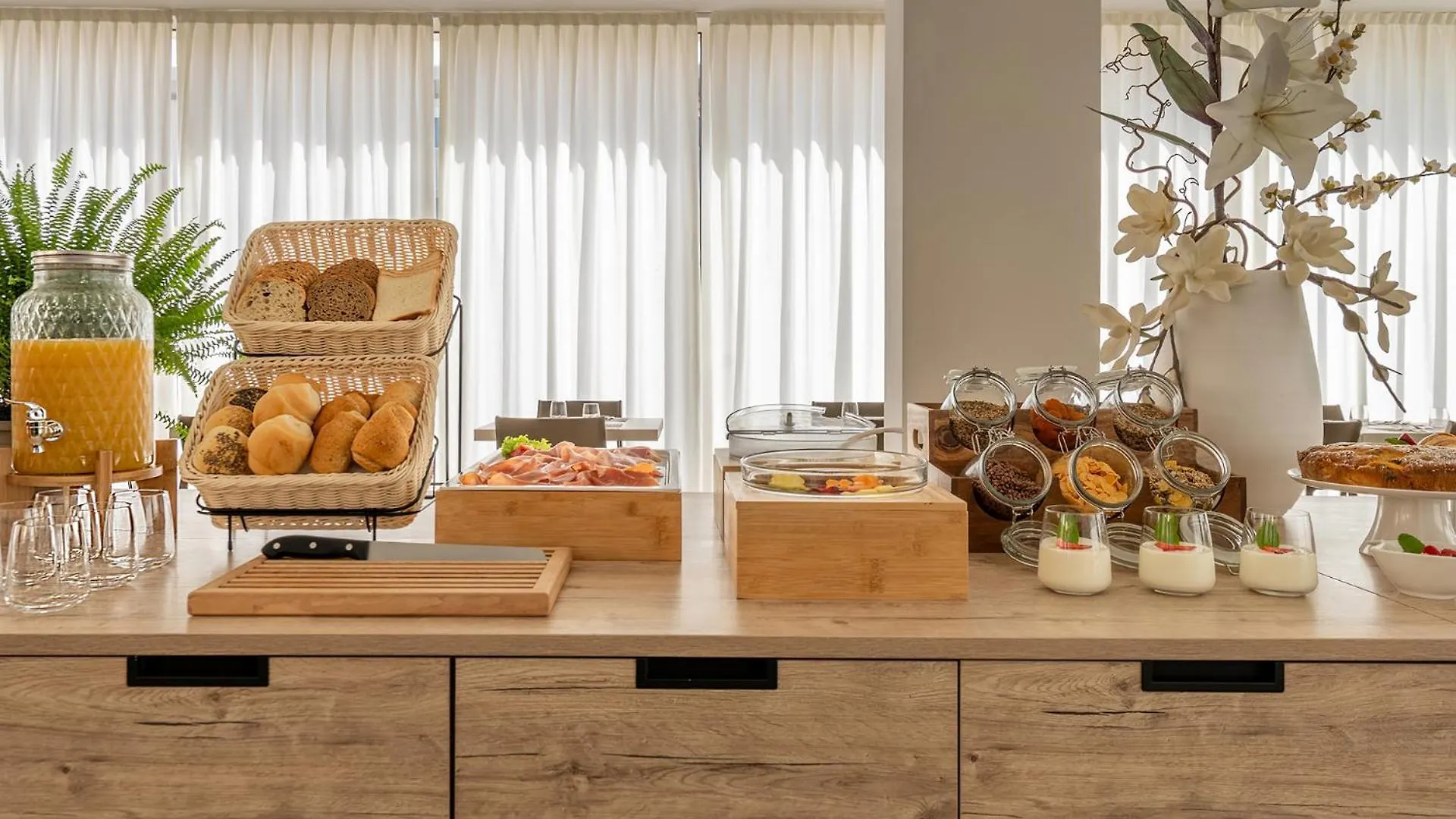 Hotel Carmen Riccione Italia