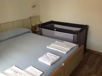 Hotel Carmen Riccione 2*,  Italia